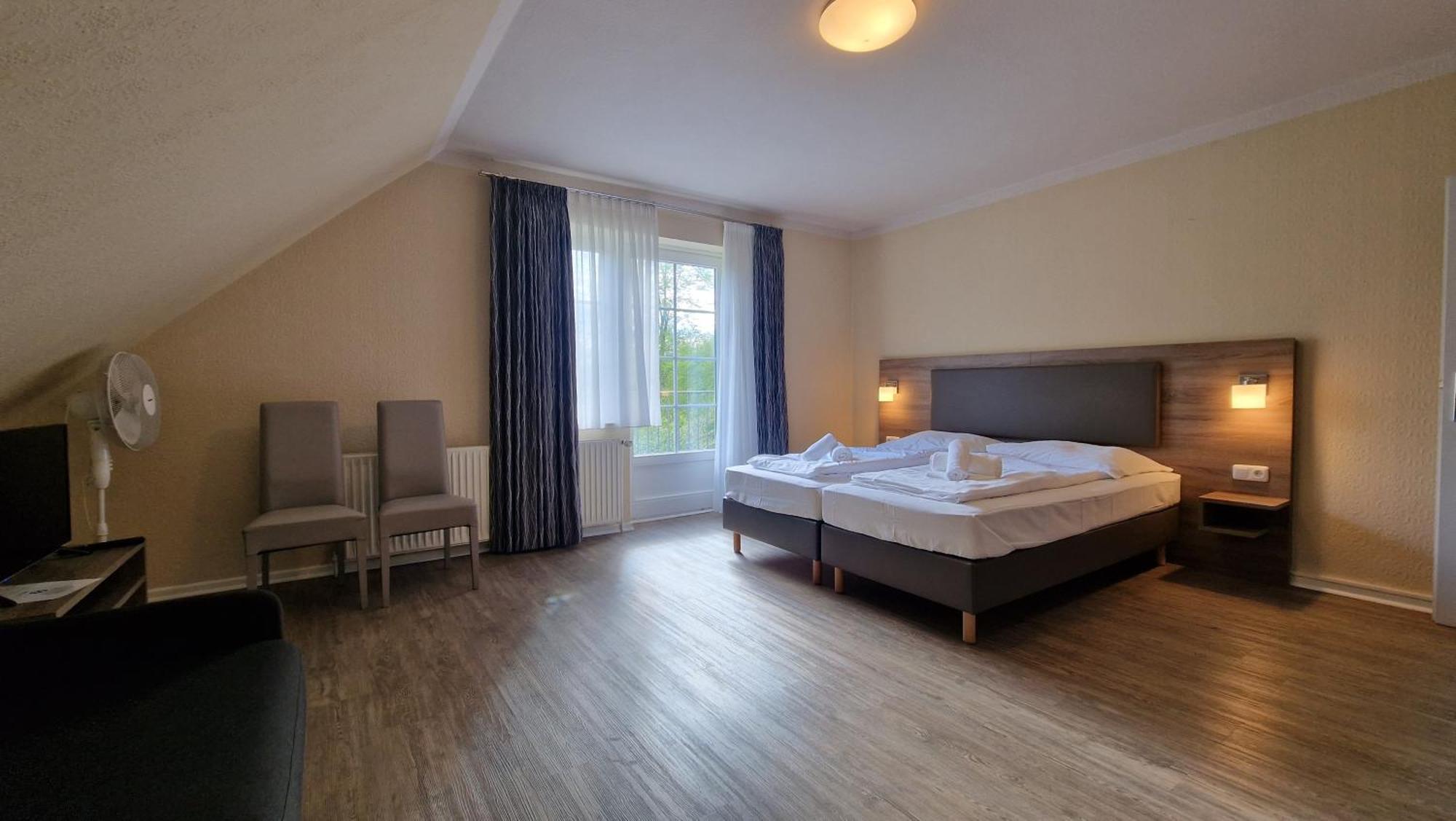 Hotel Tini Bad Fallingbostel Exterior photo